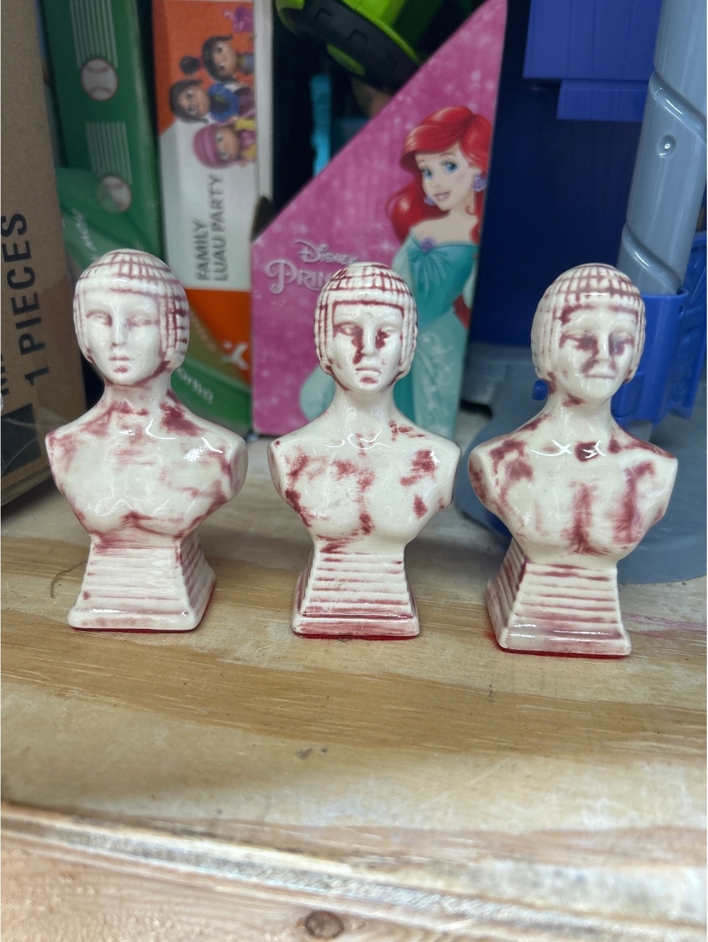 Read - assorted chess pieces
